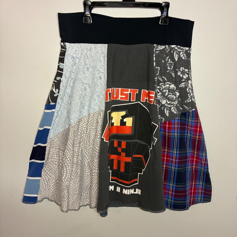 Upcycled Patchwork Skirt One of a Kind SpongeBob Minecraft Ninja Artwear Boho - Picture 4 of 9